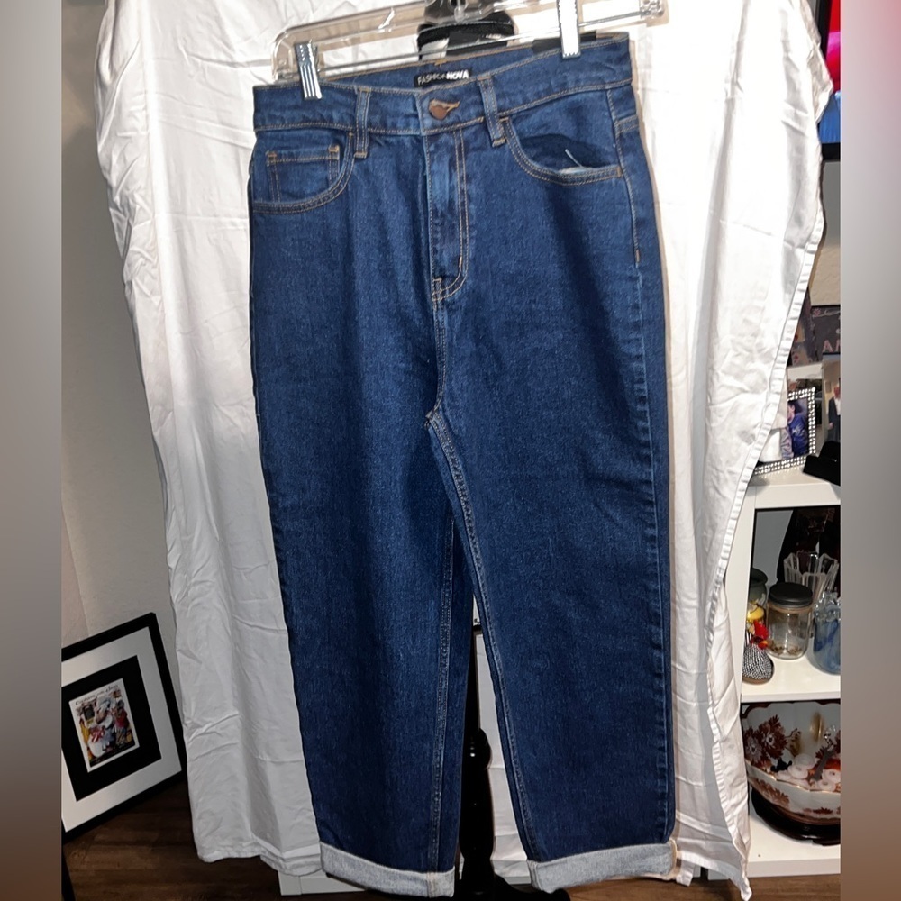 Fashion Nova - I Got It From My Mama Jeans - Size 7/28 NWT​​​​​​ - Picture 4 of 16